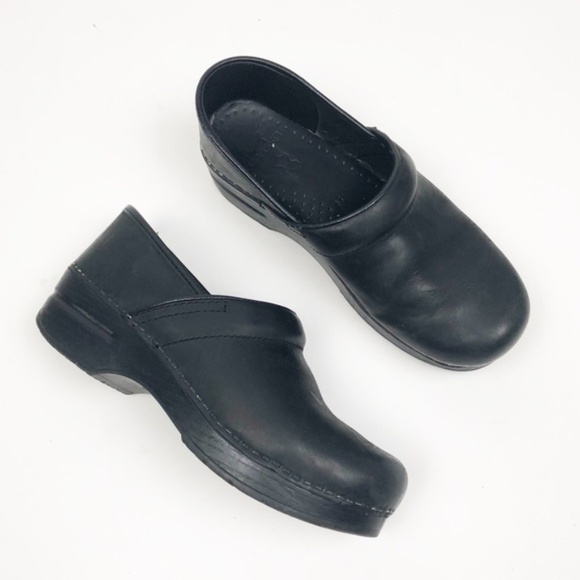 professional nursing clogs